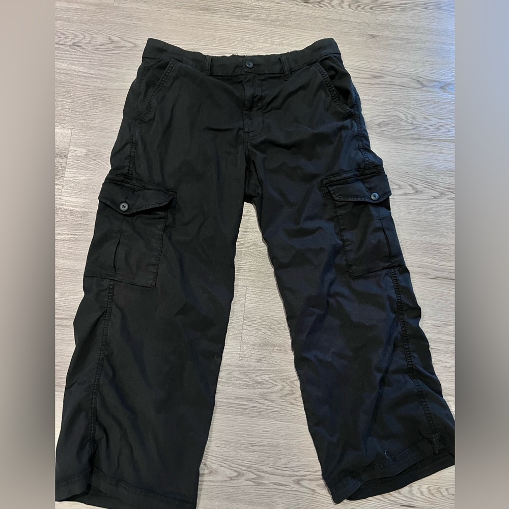 American Eagle Outfitters Black Cargo Pants with Flap Pockets